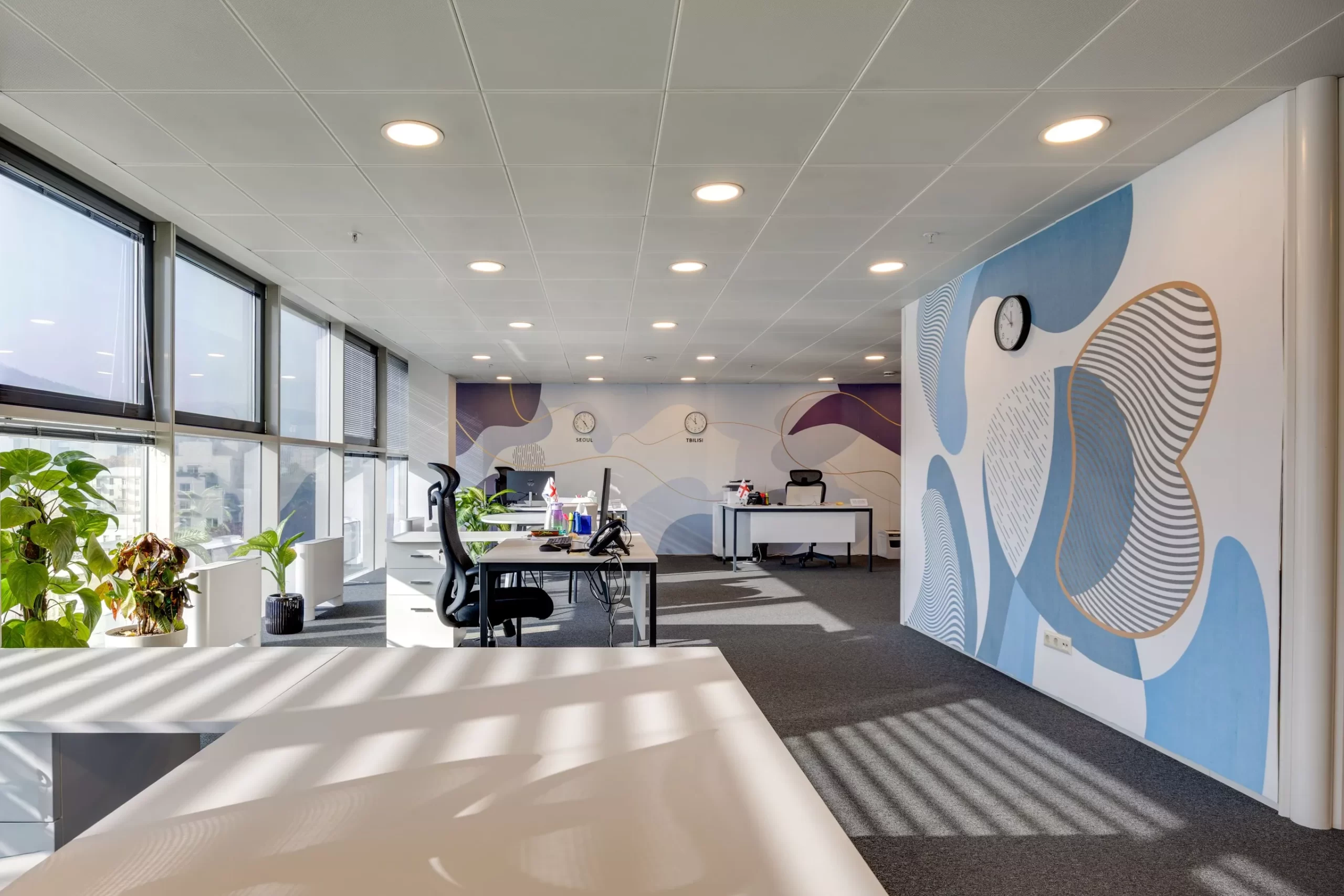 modern-office-design-tbilisi-kotra თანამედროვე ოფისის დიზაინი და განლაგება თბილისში - KOTRA-ს პროექტი